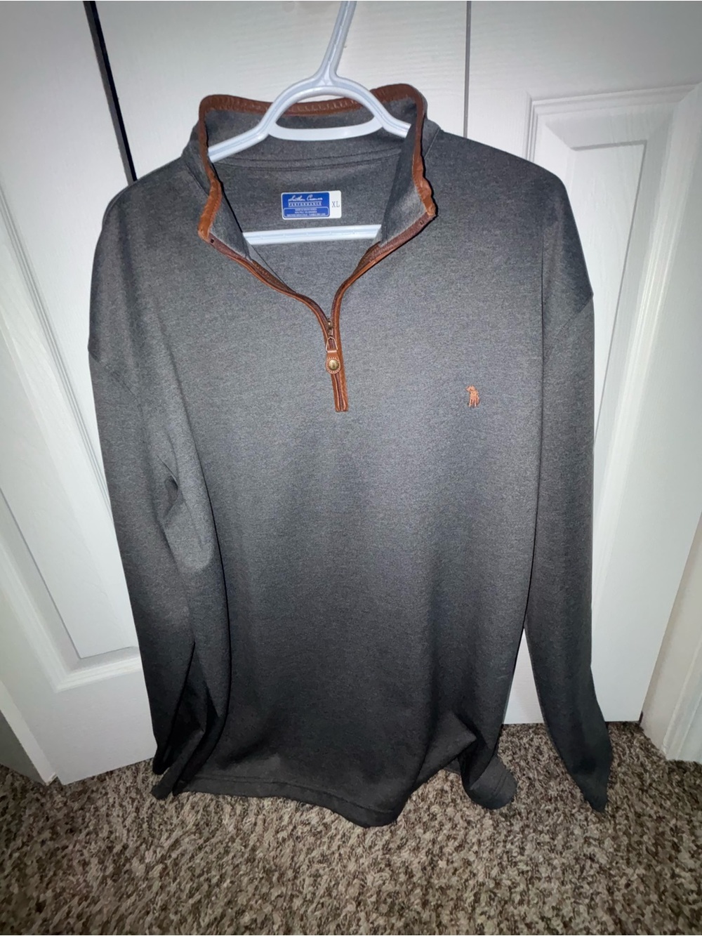 Southern Casanova Gray Quarter-Zip Pullover with Brown Trim